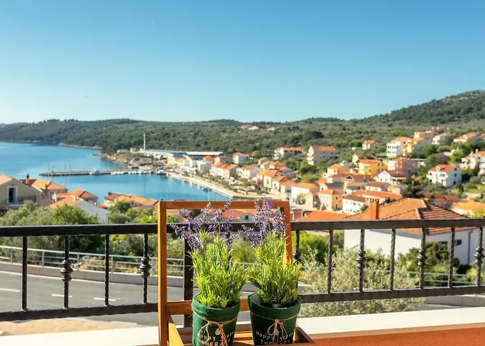 Hana Luxury Apartment With Sea View